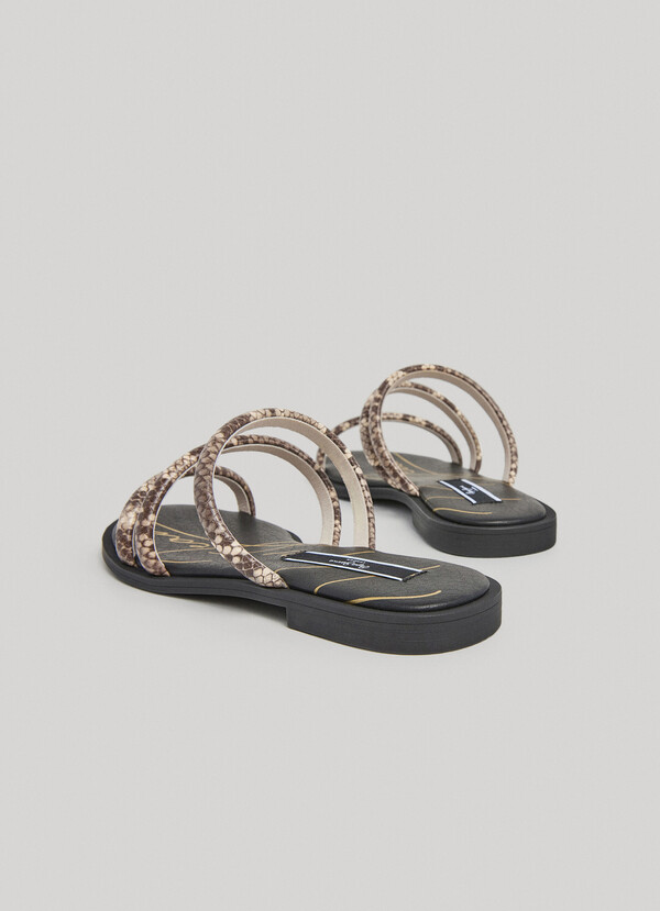 LEATHER EFFECT SANDALS WITH ANIMAL PRINT